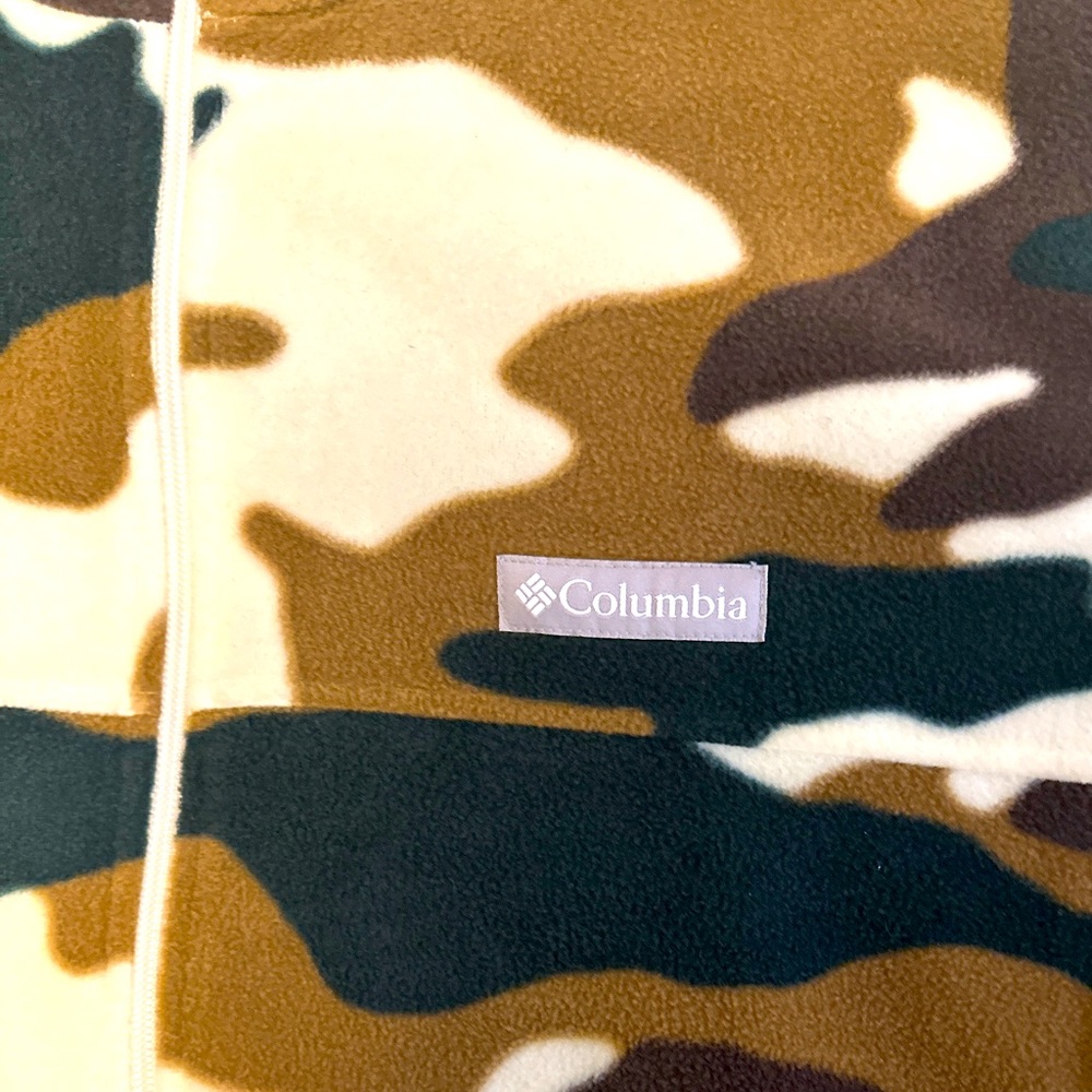 Columbia fleece zip up jacket